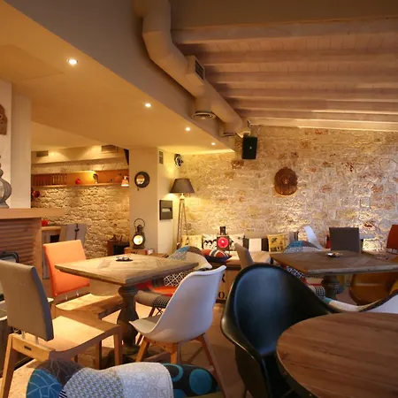 Agali 2 Superior Mezonet Front Of The Sea * Akrogiali