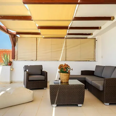 Agali 2 Superior Mezonet Front Of The Sea Appartement *