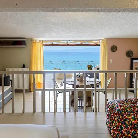 Agali 2 Superior Mezonet Front Of The Sea Appartement Akrogiali