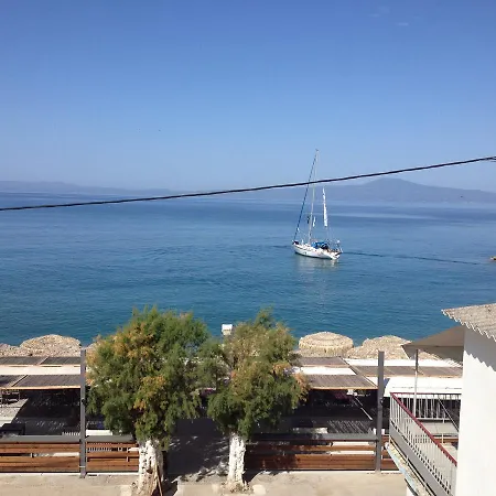 Agali 2 Superior Mezonet Front Of The Sea Apartment
