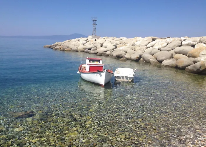 Apartament Agali 2 Superior Mezonet Front Of The Sea Akrogiali