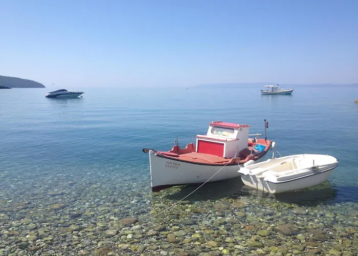 Agali 2 Superior Mezonet Front Of The Sea Apartament Akrogiali