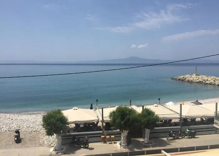 Apartamento Agali 2 Superior Mezonet Front Of The Sea Akrogiali