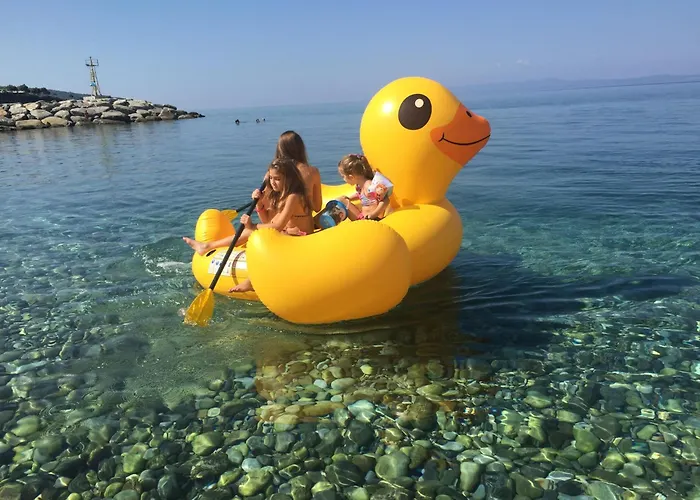 Agali 2 Superior Mezonet Front Of The Sea