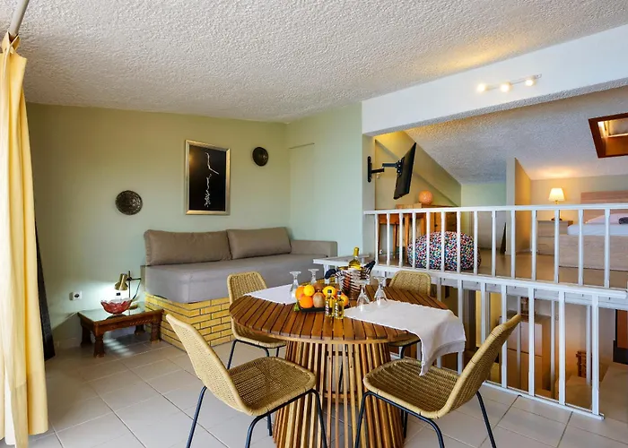 Agali 2 Superior Mezonet Front Of The Sea Apartman Akrojáli