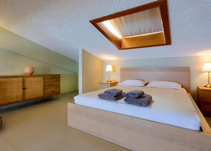 Agali 2 Superior Mezonet Front Of The Sea