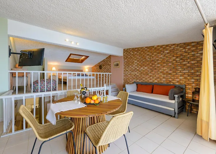 Agali 2 Superior Mezonet Front Of The Sea Apartamento