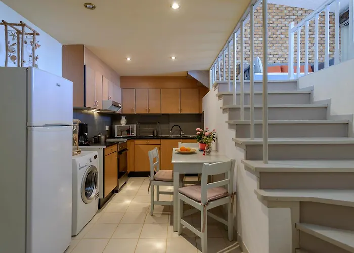 Agali 2 Superior Mezonet Front Of The Sea Apartamento Akrogiali