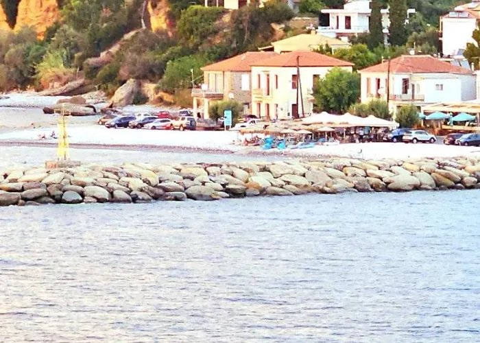 Agali 2 Superior Mezonet Front Of The Sea Apartament